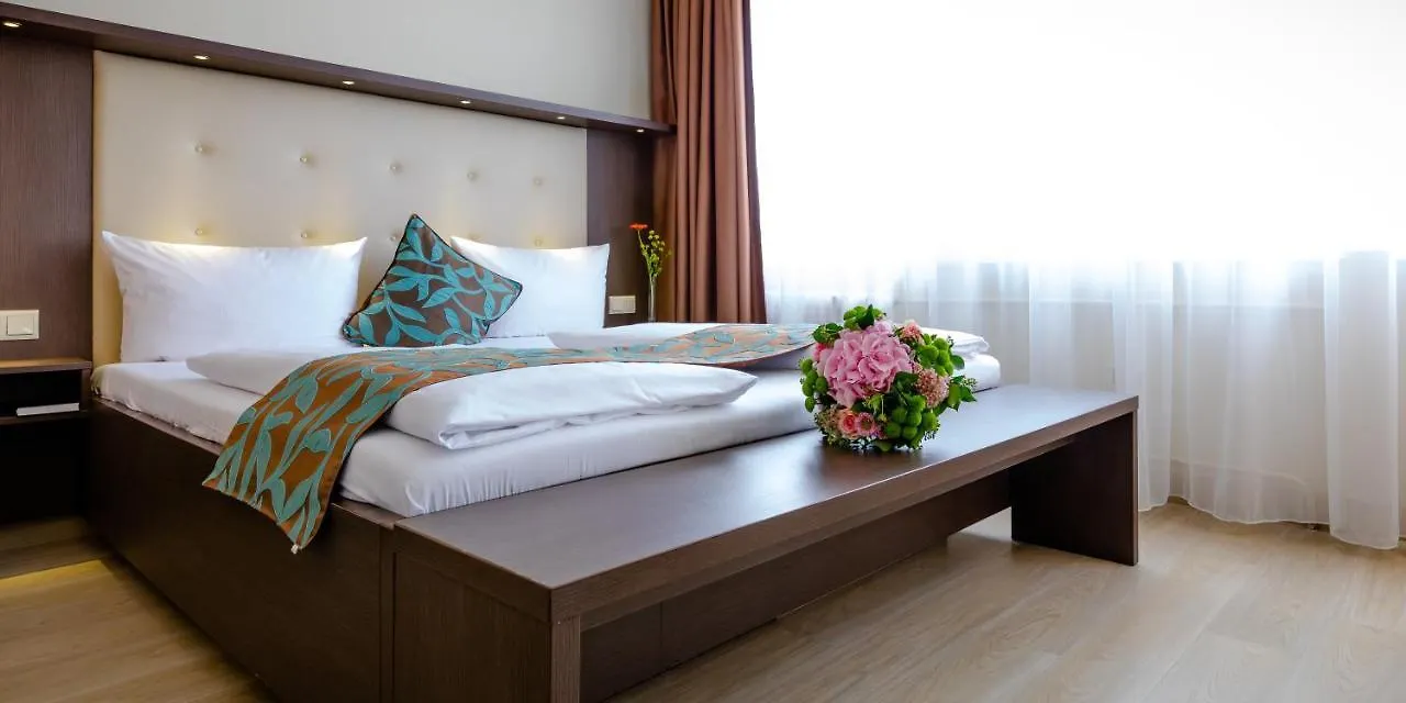 Energiehotel Berlin City West 3*,  Alemania